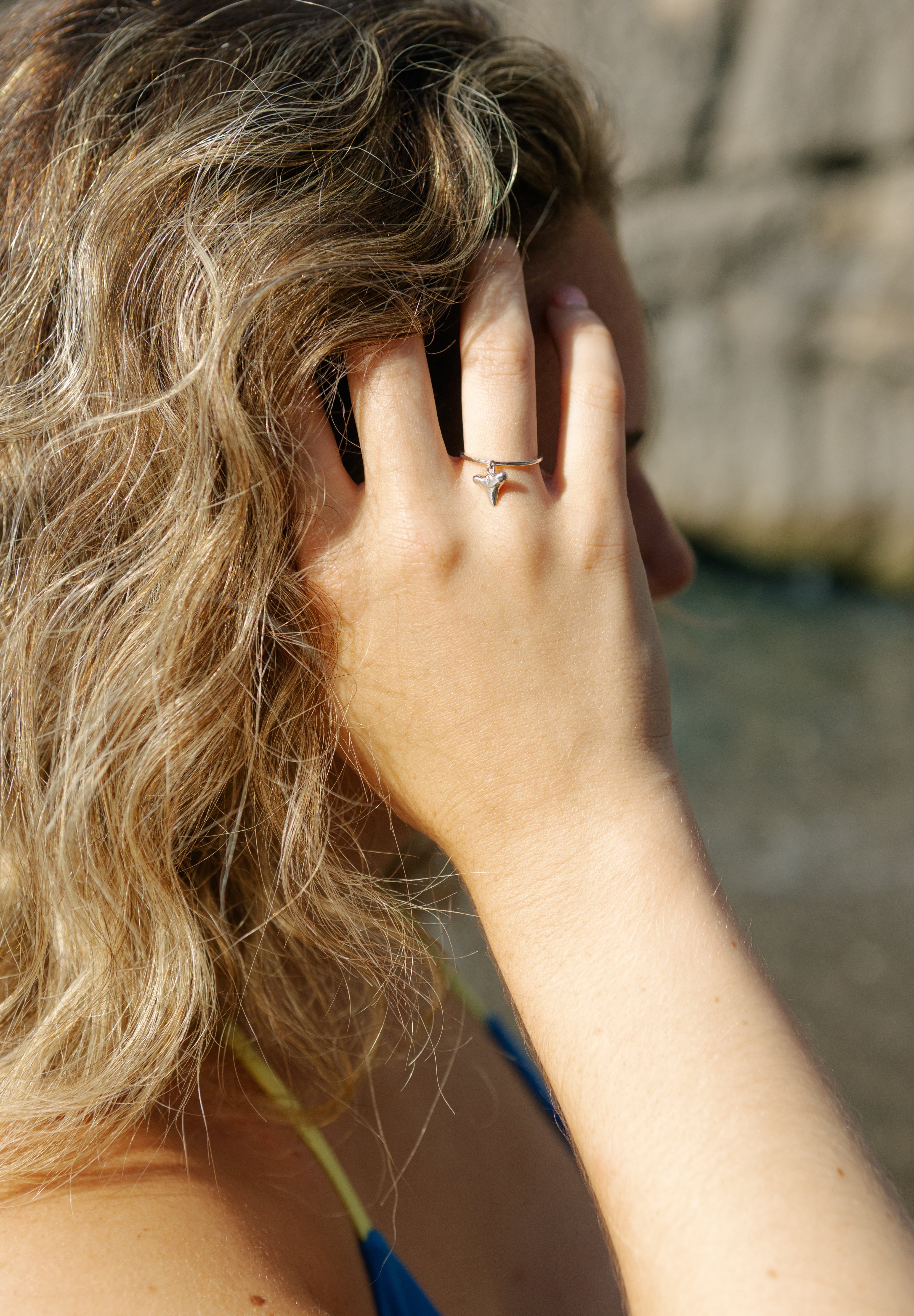 POSITANO DAINTY CHARM RING - SILVER