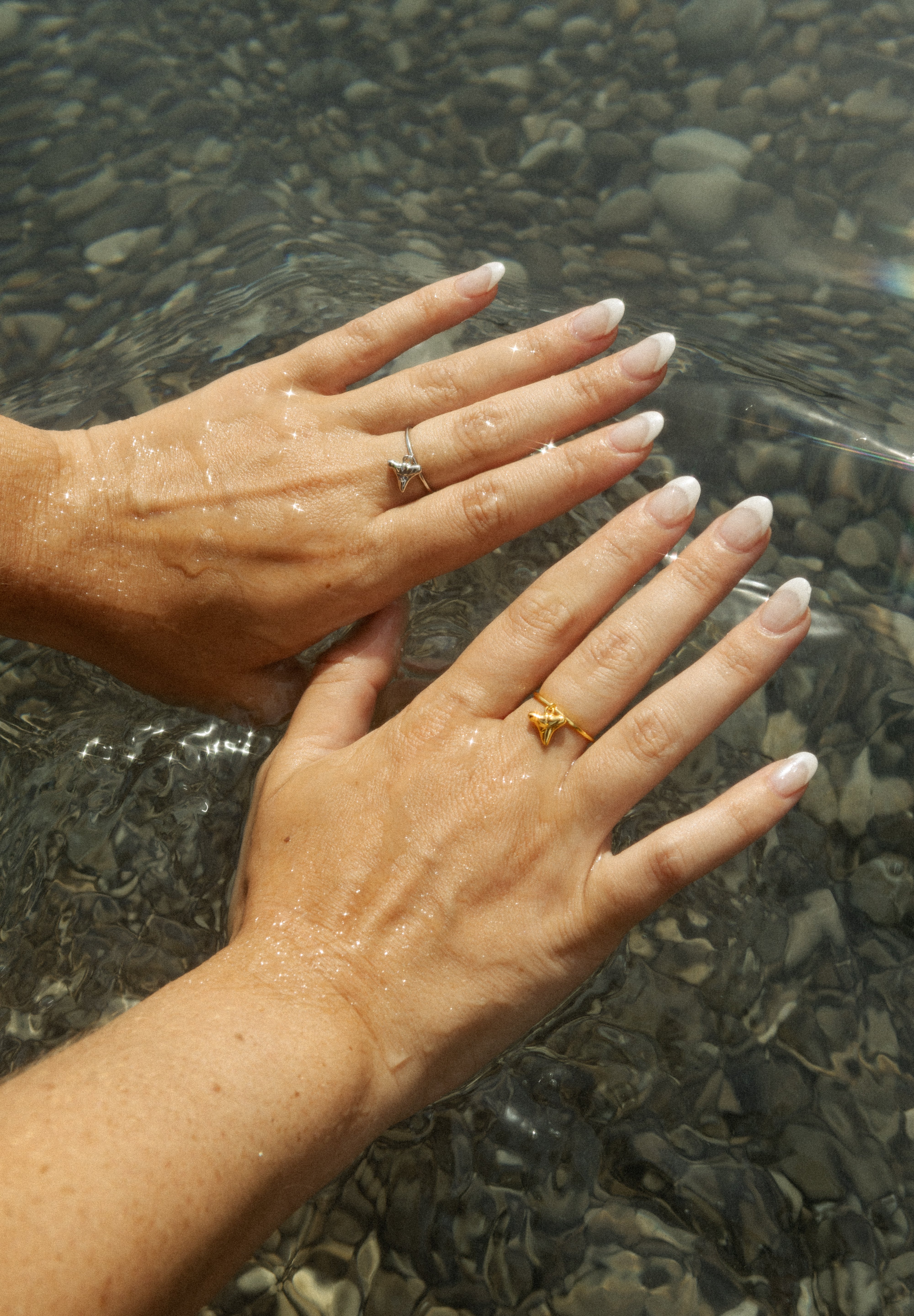 POSITANO DAINTY CHARM RING - SILVER