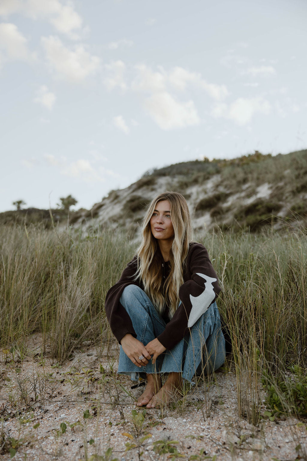 HEART ON MY SLEEVE KNIT BROWN