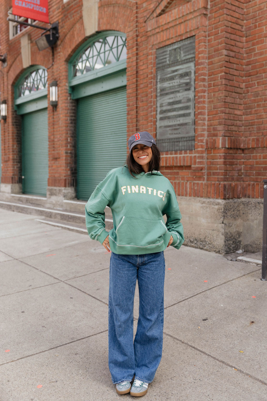 BOSTON HOODIE