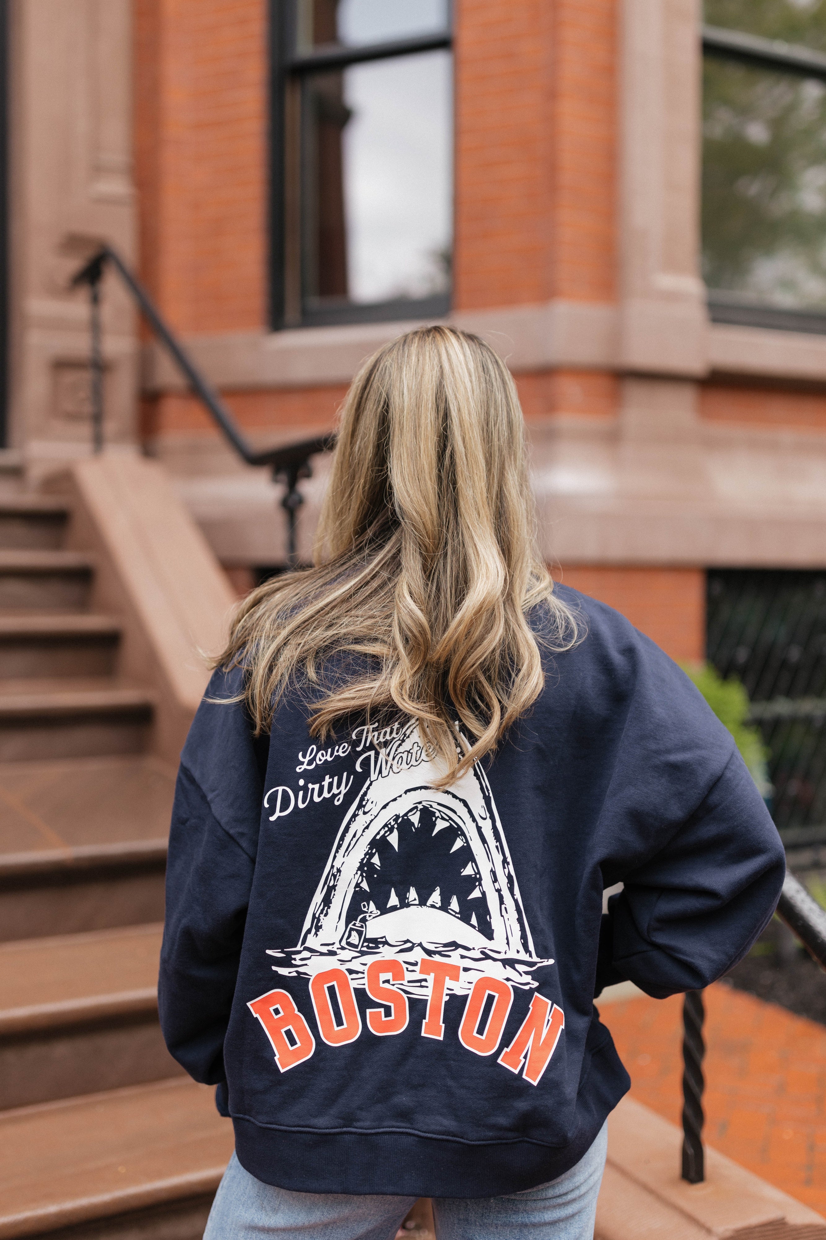 BOSTON CREWNECK