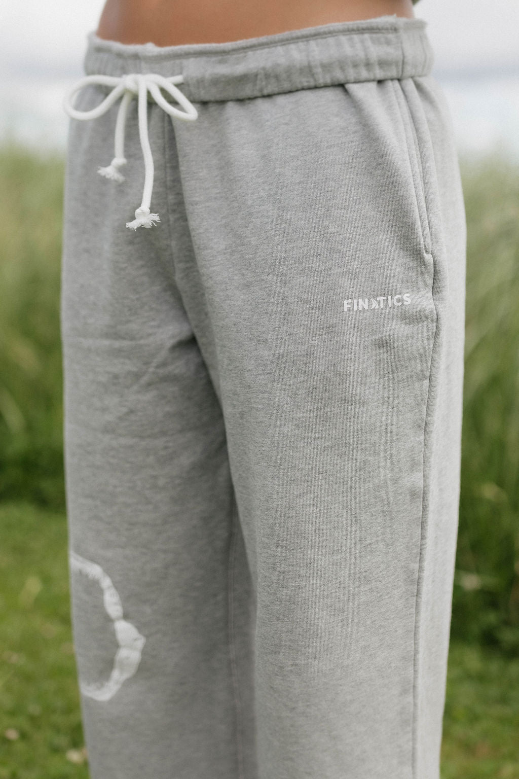 JAWS SWEATPANT